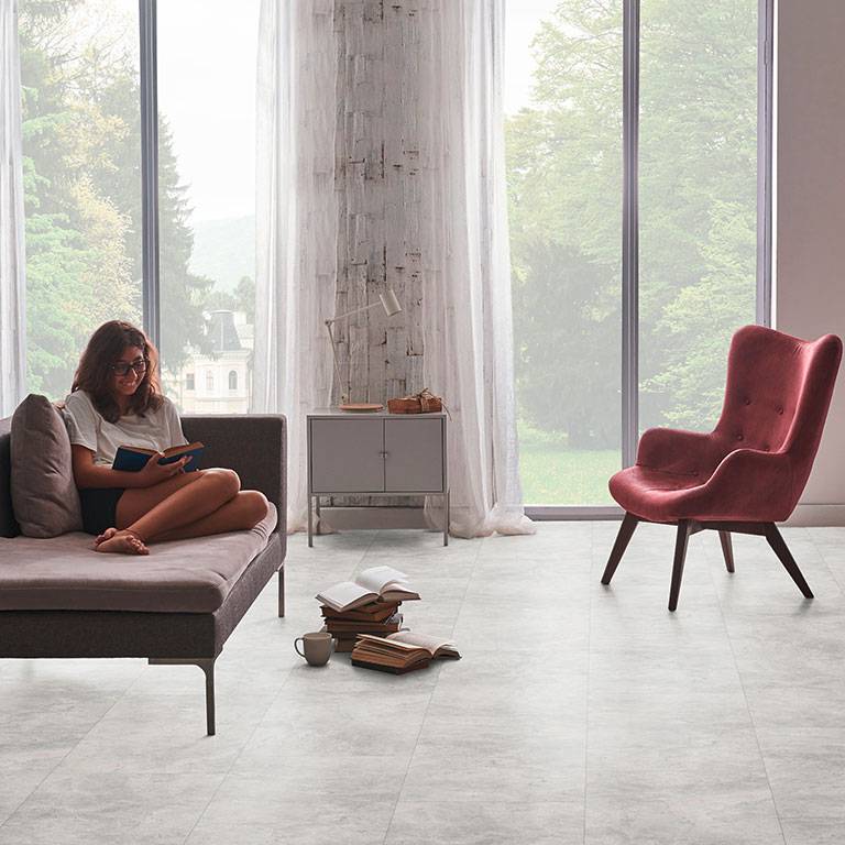 Check One Vinylboden 2153 Rahdener 830 x 470 x 5 mm Klick Vinyl Steinoptik Beton Grau