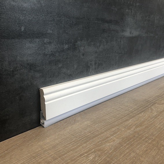 Neuhofer Licht Sockelleiste "Cambiano" MDF 18 x 85 x 2400 mm Weiß Berliner Profil