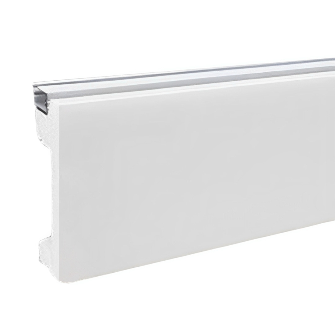 Schöne Licht Sockelleiste/ Zierleiste Polystyrol unbeschichtet weiß (15 x 60 x 2000 mm)