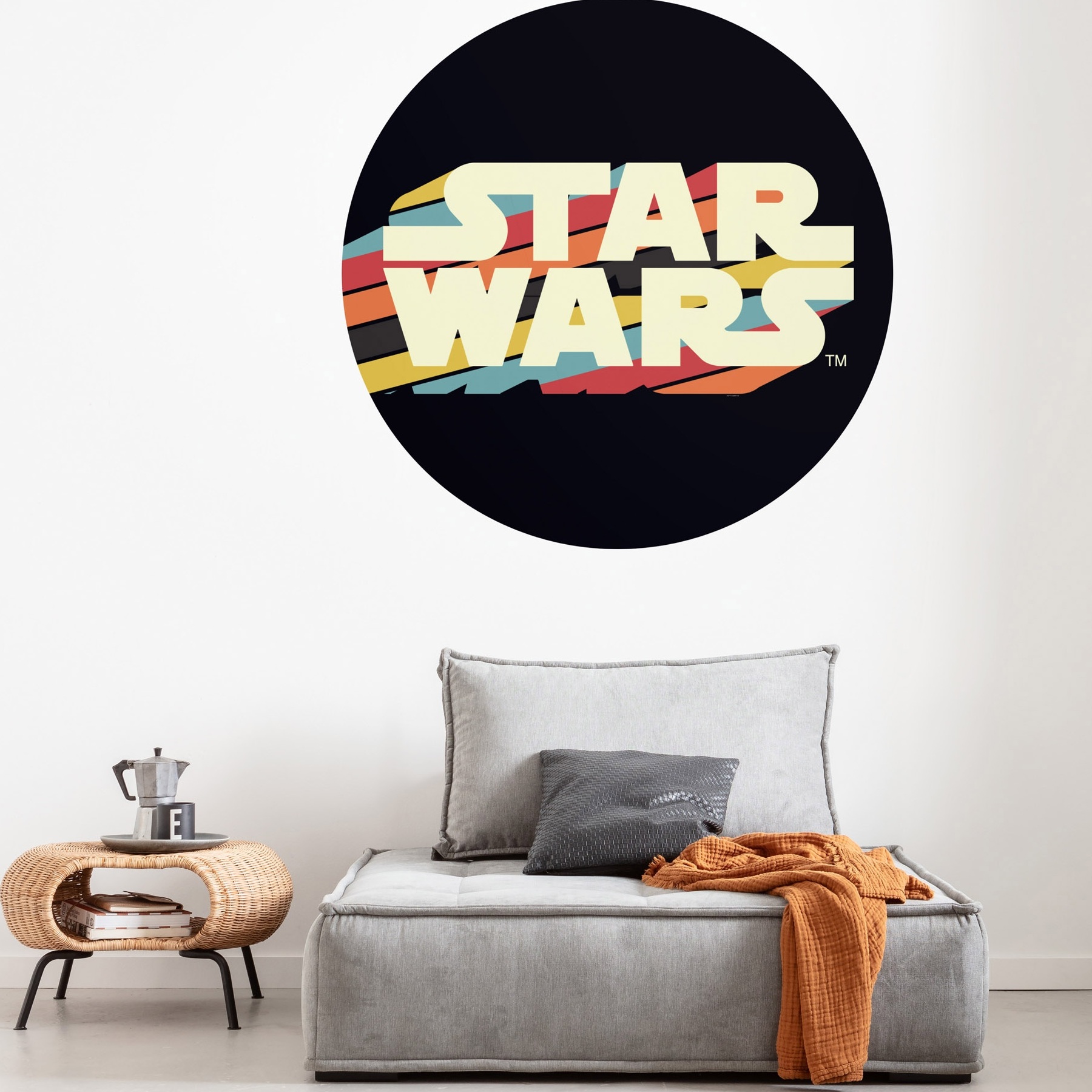 Komar Fototapete Star Wars Dot Typeface 125 x 125 cm Wandbild Vlies Selbstklebend Sternensaga