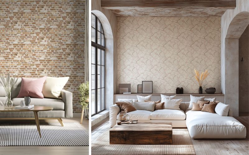 Tapeten fürs Wohnzimmer: links eine realistische Backstein-Optik für urbanen Loft-Charme, rechts eine elegante Ornamenttapete in Beige, die dem Raum eine warme und gemütliche Atmosphäre verleiht