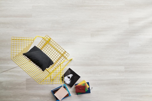 Vinylboden Holzoptik hell