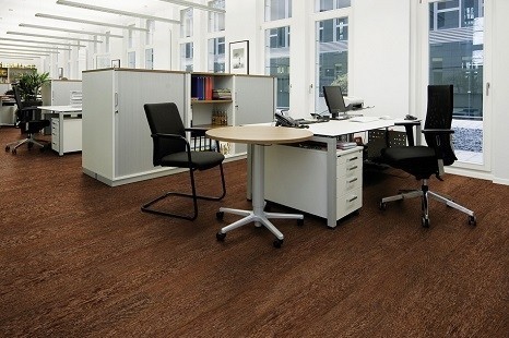 dunkel_braun_bodendesign_vinylbelag