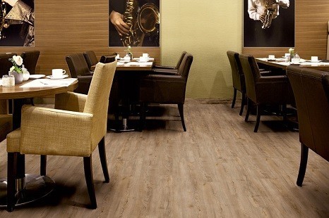 laminatboden_holzoptik_holzdesign_modern